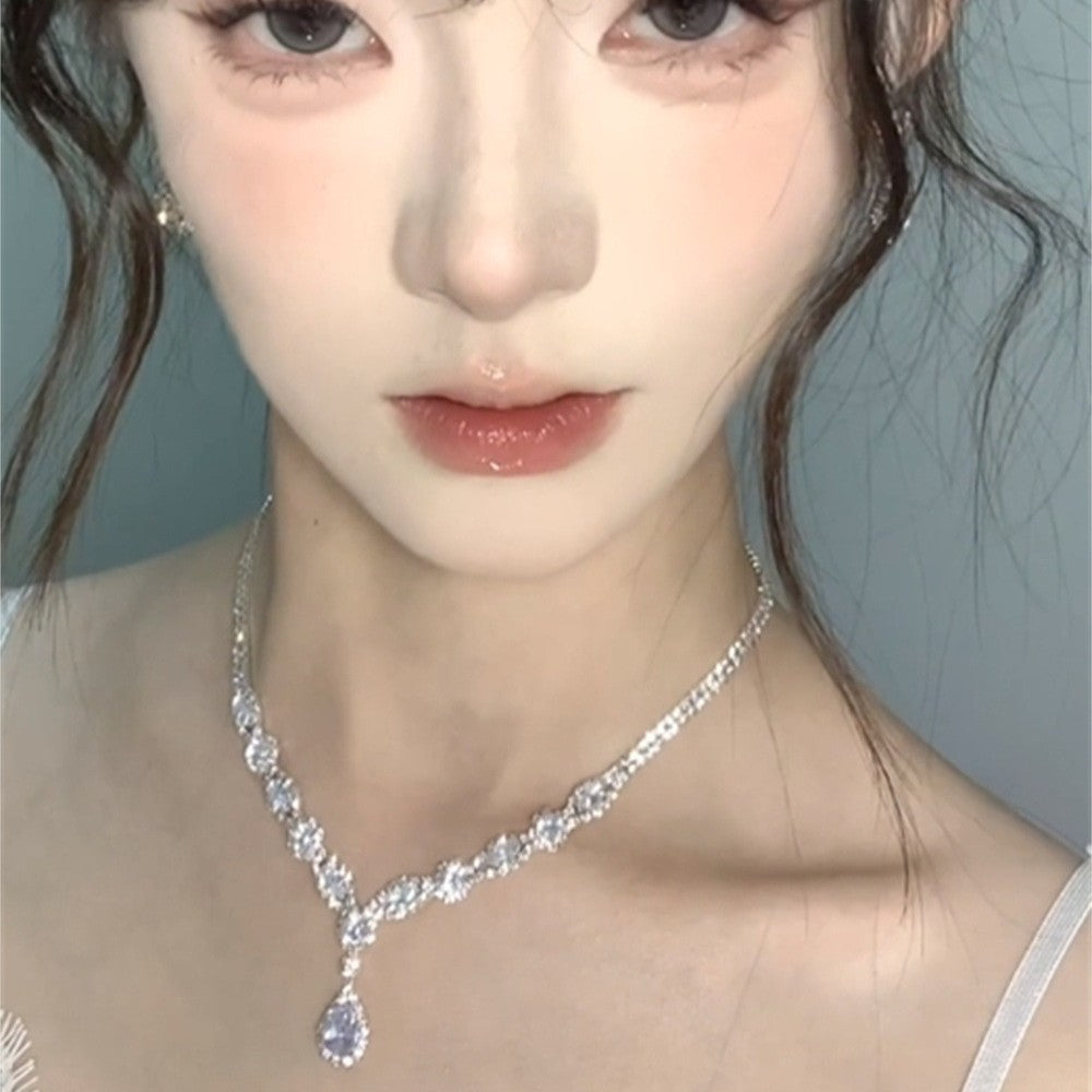 Full-Crystal Flashing Waterdrop Tassel Necklace And Earrings