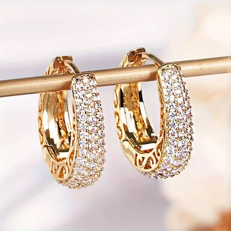 Geometric High-end Fashion Super Sparkling Full Diamond Earrings