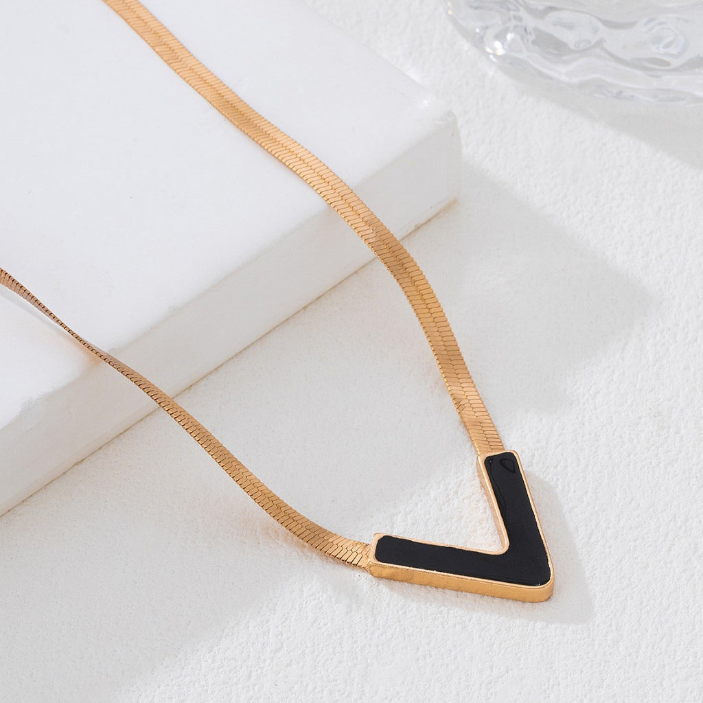 Stylish, Personalized Titanium Steel V-Shaped Necklace With A Sophisticated Look