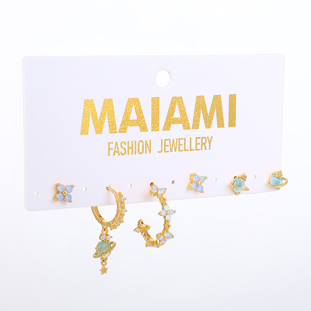 Light Luxury Blue Suit Bear Ear Studs