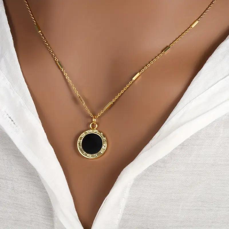 Stylish Womens Pendant Necklace Versatile Sweater Chain